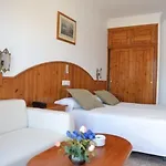 Jose Cruz 3* Nerja
